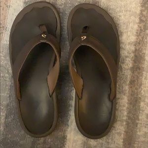 Olukai sandals